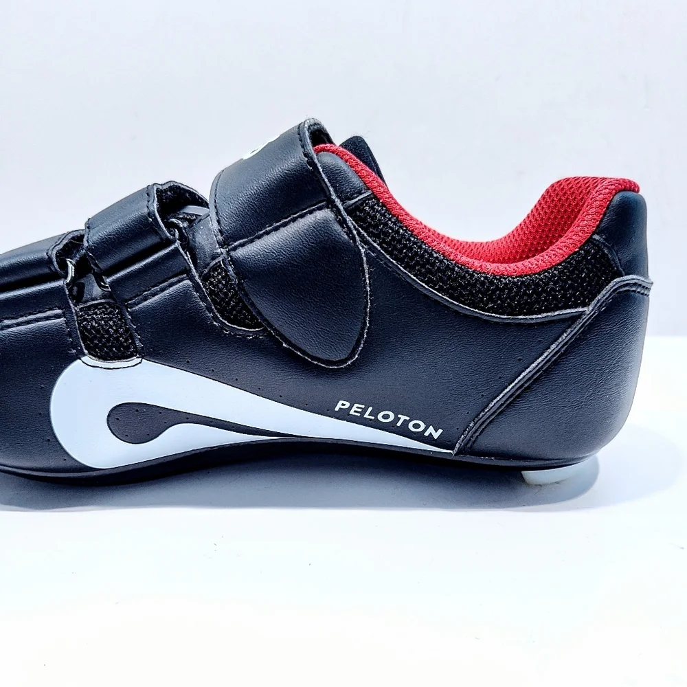Peloton Cycling Shoes Womens US 7 EU 38 Black Spin Bike Indoor (No Cleats)
